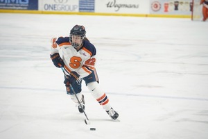 Jessica DiGirolamo and Anna Leschyshyn helped Syracuse to six penalty kills in a 6-1 win over Lindenwood for its eighth conference win of the season.